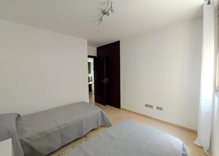 Ng Zenith - * Santa Cruz de Tenerife