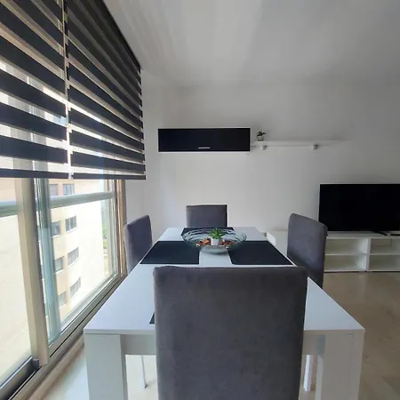 Ng Zenith - Apartment *